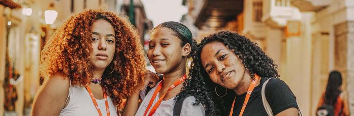 Mujeres negras jóvenes